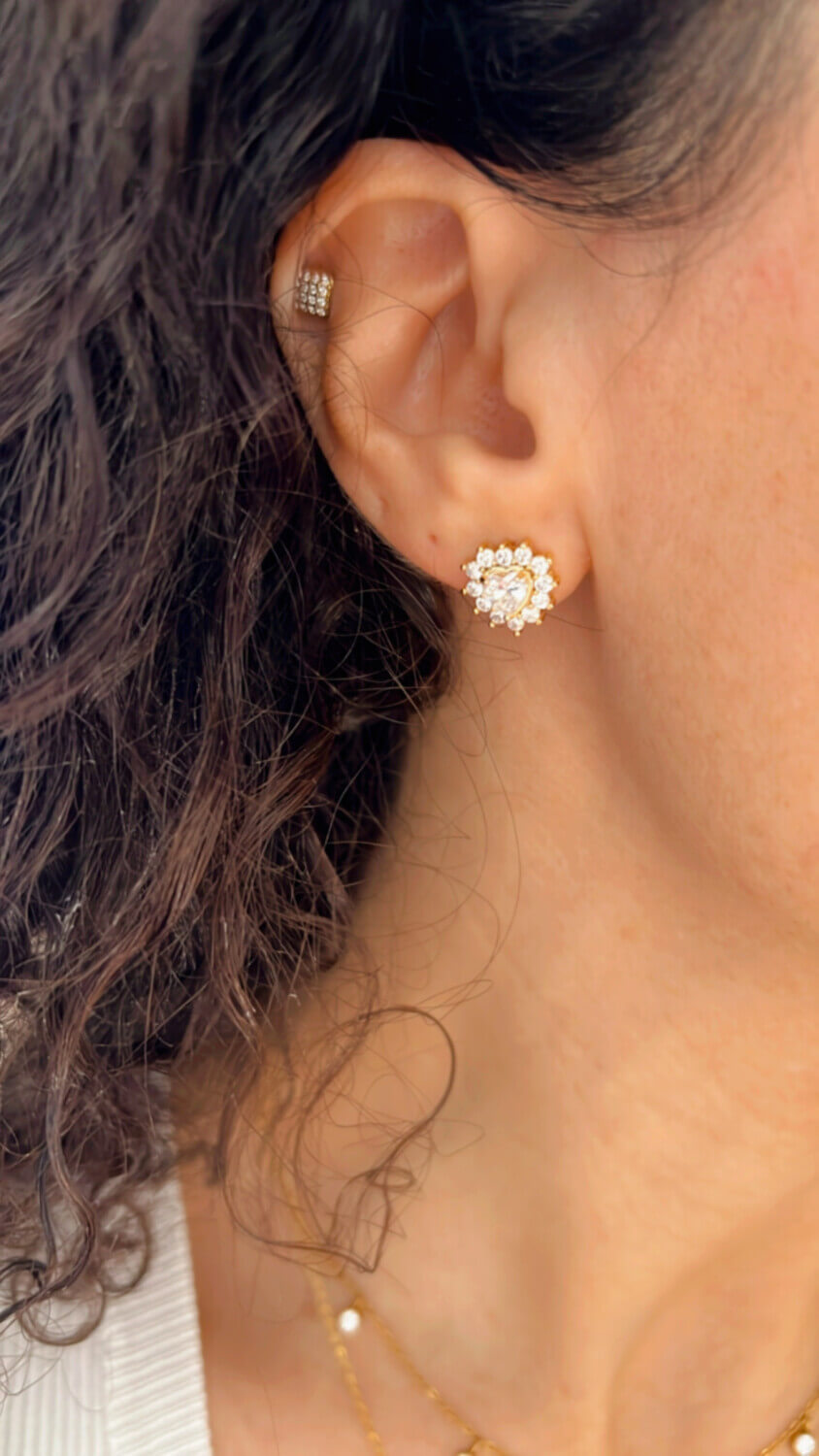 White Heart | stainless earrings